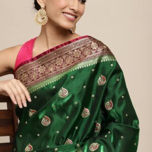 Saree With Unstitched Brocade Blouse