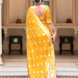 Beautiful Lichi Silk Saree With Jacquard Work