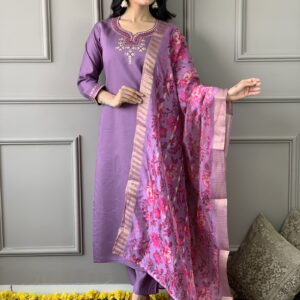 Luxurious Chanderi Silk Purple Kurta Set with Bottom and Dupatta