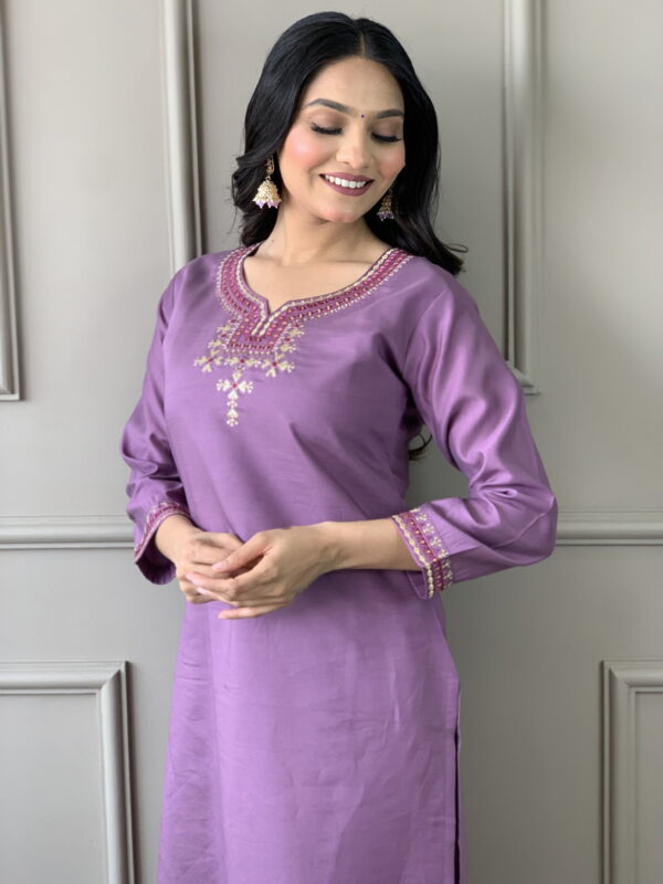 Luxurious Chanderi Silk Purple Kurta Set with Bottom and Dupatta