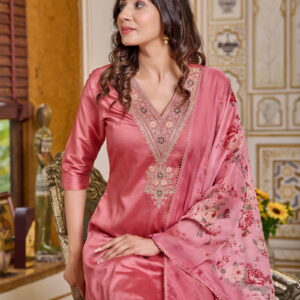 Women Embroidered Straight Kurta Set in Peach Colour