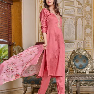 Women Embroidered Straight Kurta Set in Peach Colour